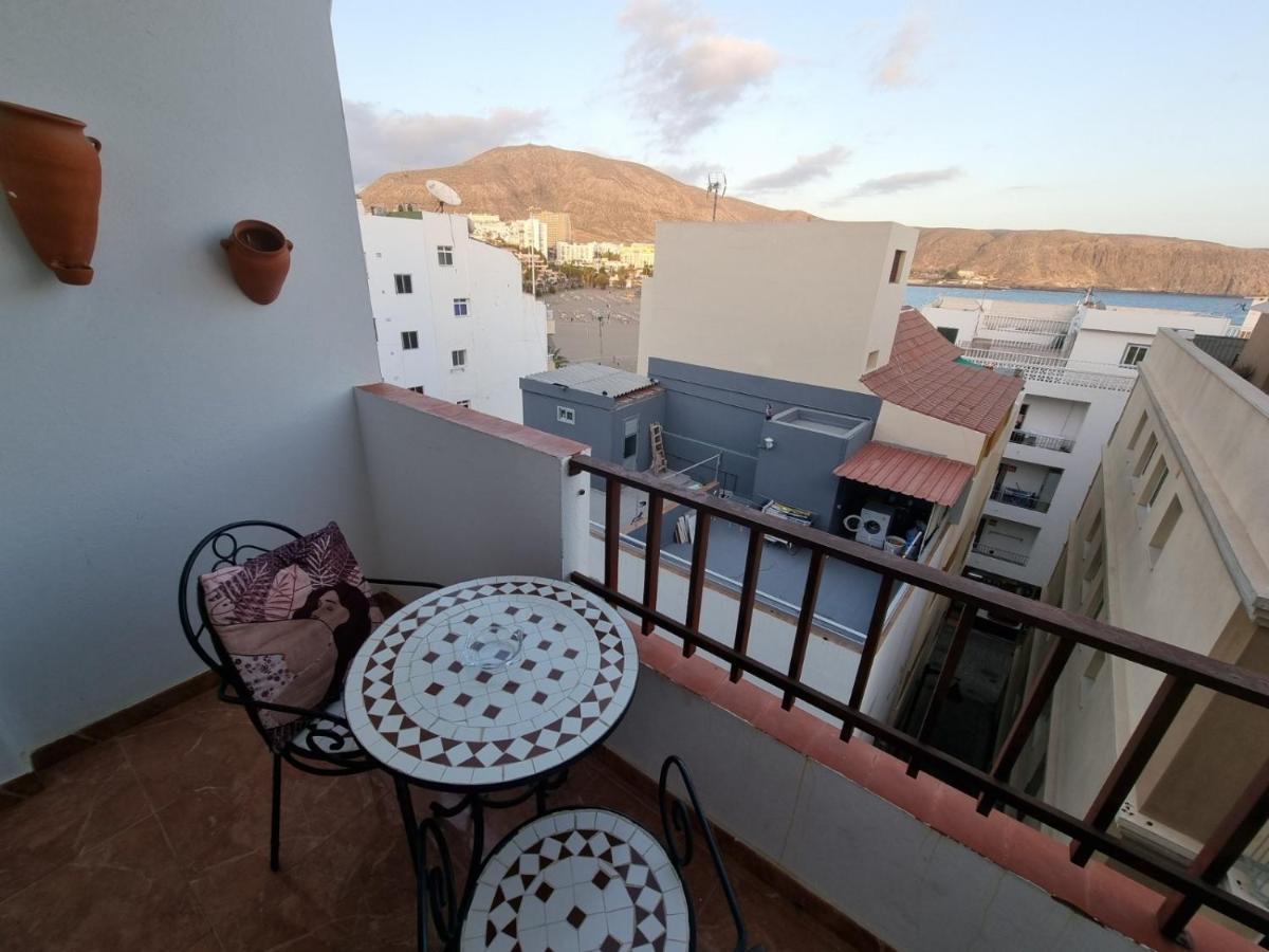 Tenerife Island Oasis Apartment Los Cristianos  Dış mekan fotoğraf